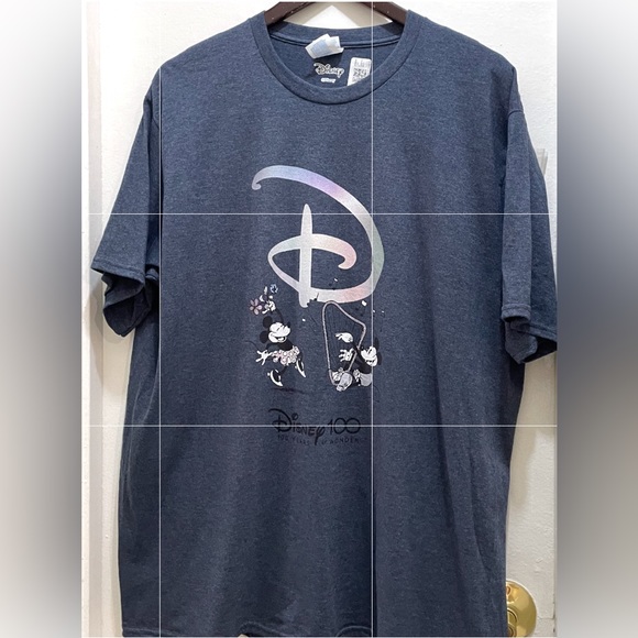 Disney Mickey and Minnie Port & Company 100th Of Wonder Celebration T-Shirt XL. - Picture 9 of 12
